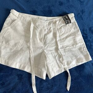 NWT New York and Company linen shorts size 4